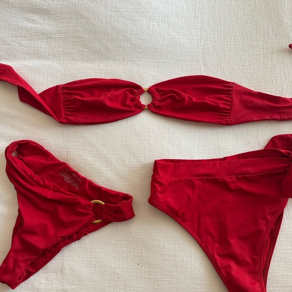 Away that Day - Acapulco Red Set Bikini (set of 3) - Picture 5 of 8